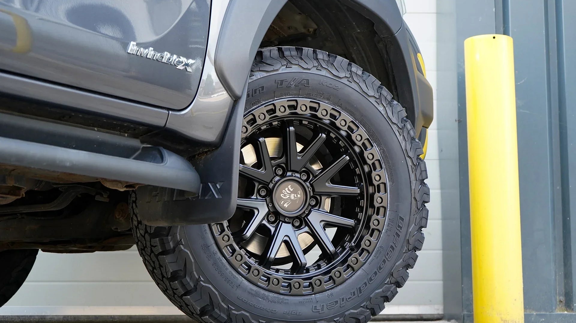 Magpie M-02 Wheels Toyota Hilux