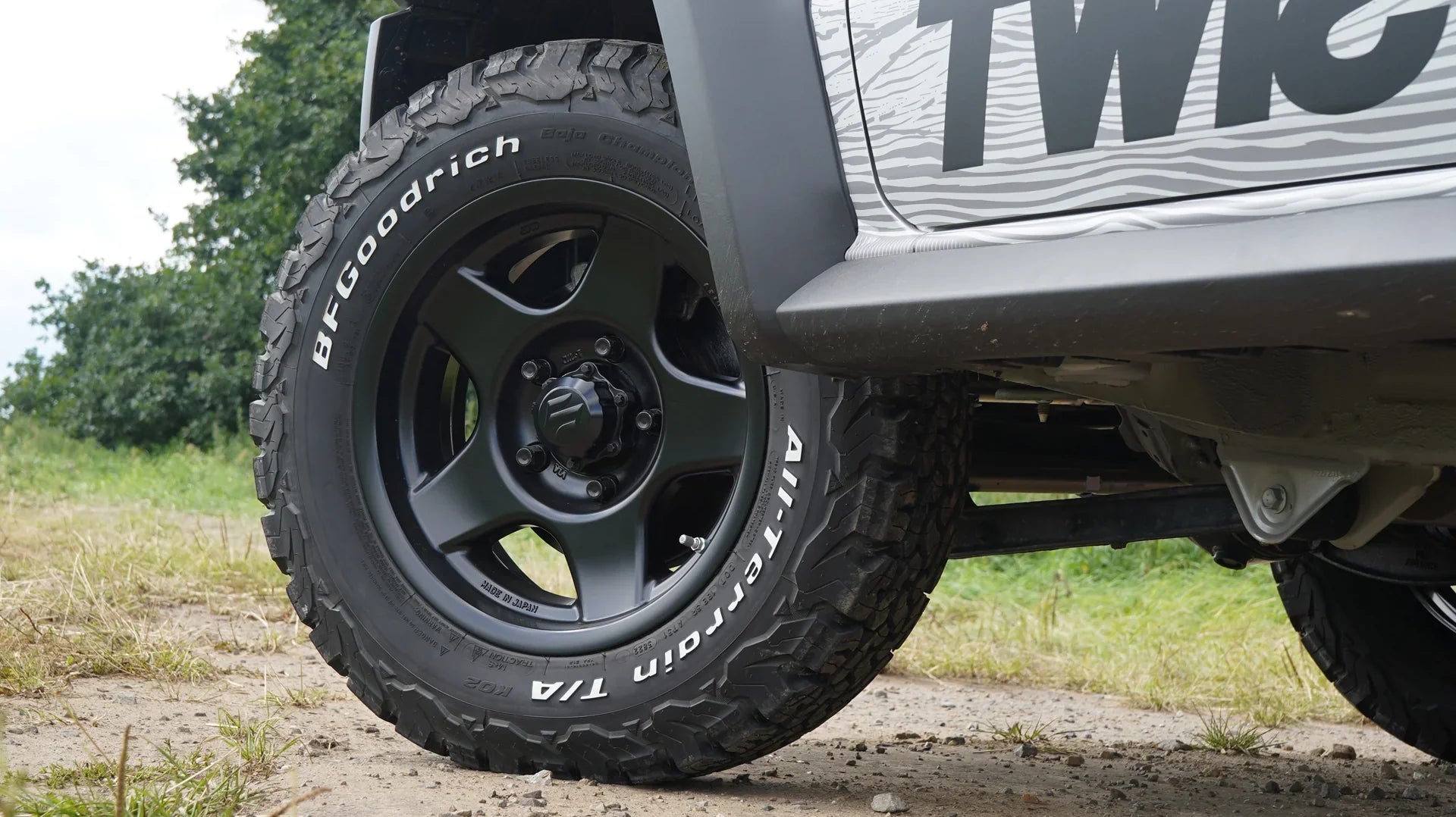 STREET TRACK LIFE Wheel & Tyre Guide for Suzuki Jimny (2018+)