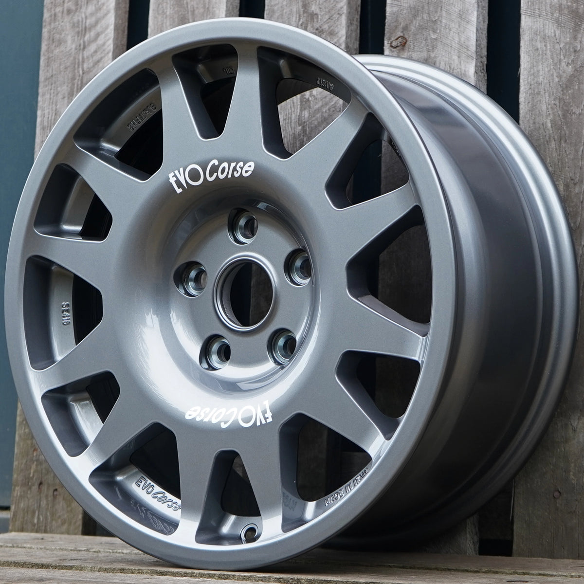 EVO Corse DakarZero 17" Wheel Package for Volkswagen Transporter T5 (2003+)