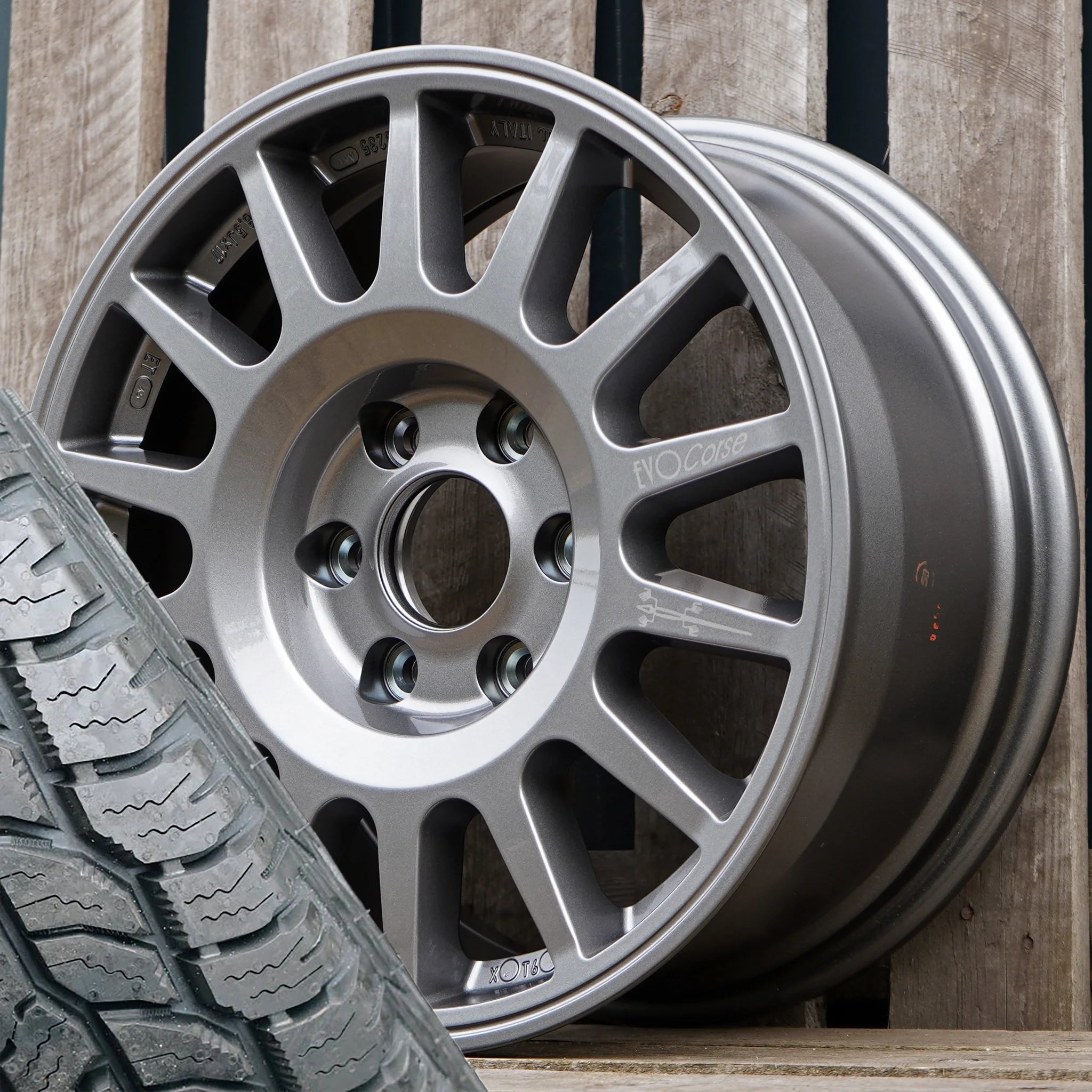 EVO Corse Nazca 17" Wheel & Tyre Package for Mercedes Sprinter (2007+)