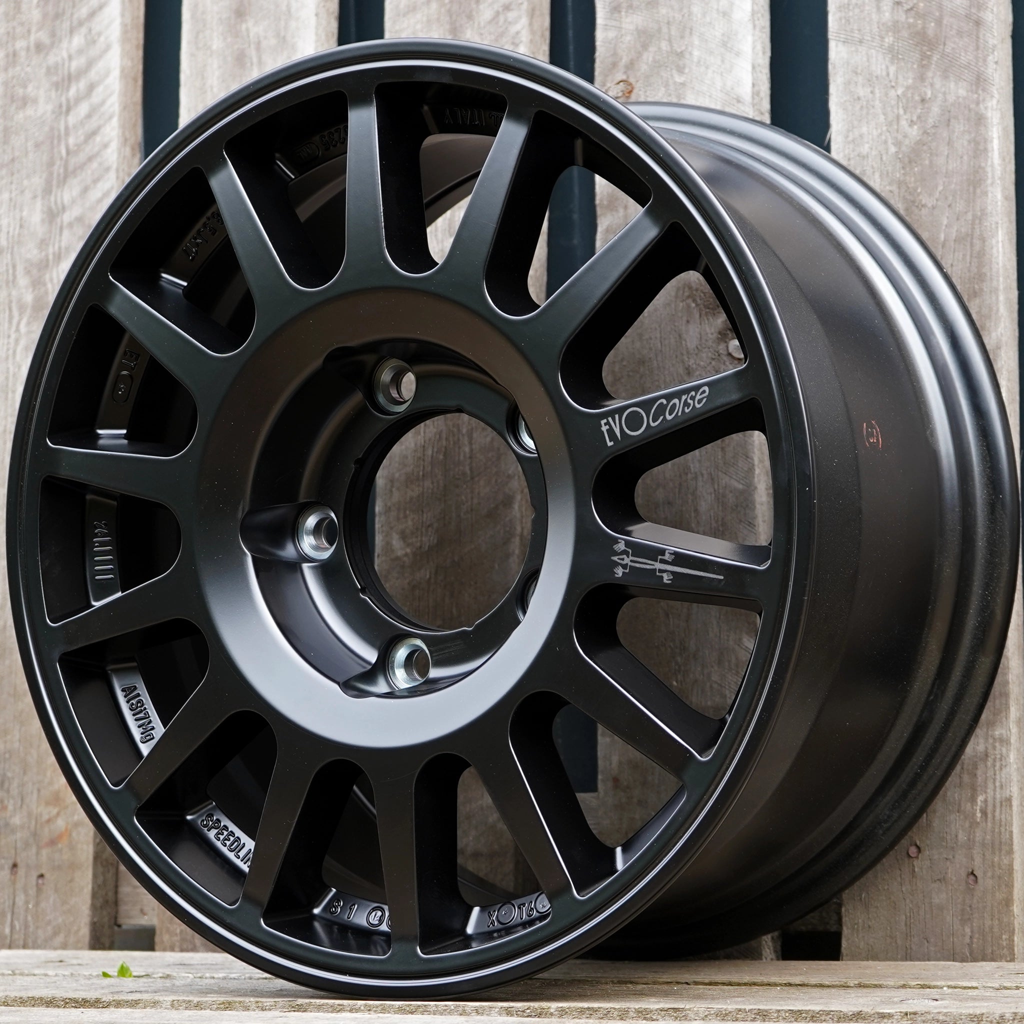 EVO Corse Nazca 17" Wheel Package for Toyota Land Cruiser 200 (2008+)