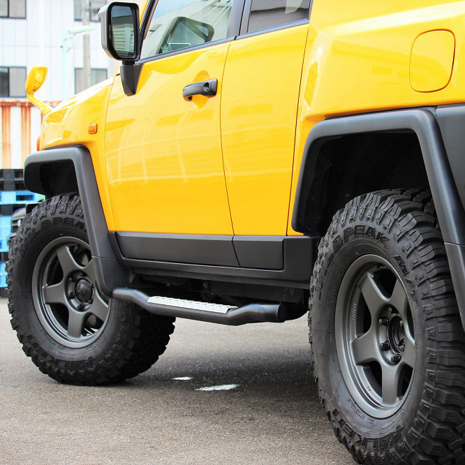 BRADLEY V 17" Wheel & Tyre Package for Toyota FJ Cruiser