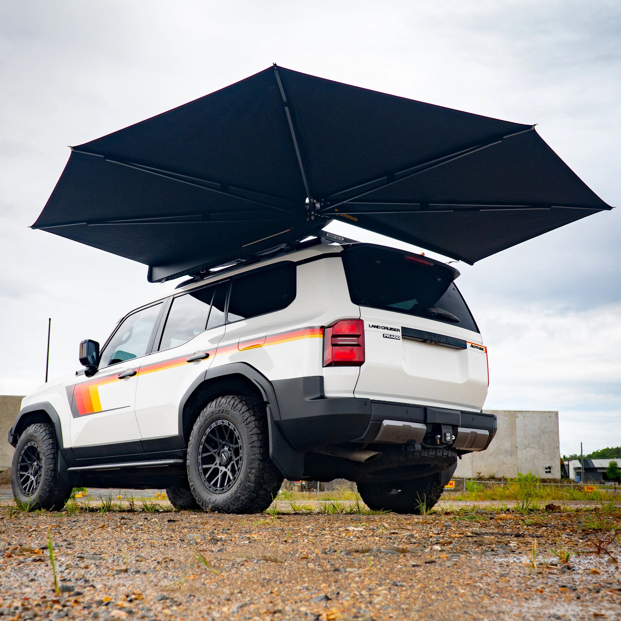 Clevershade 270 Degree Compact Deluxe Awning