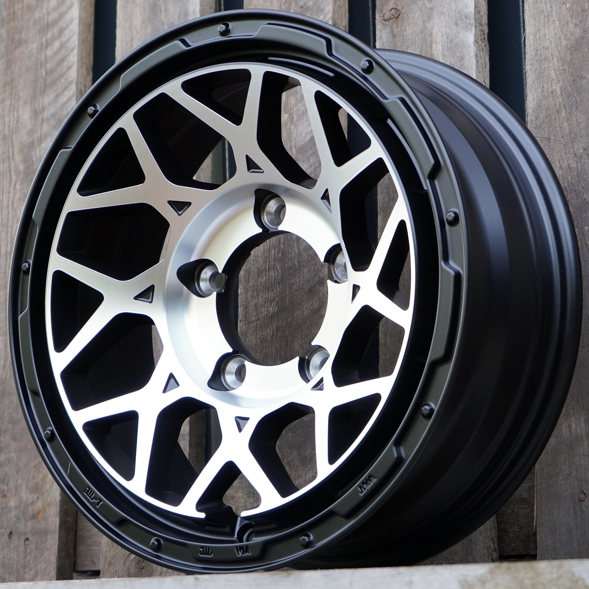Magpie M-01 Wheel Package for Suzuki Jimny (2018+)