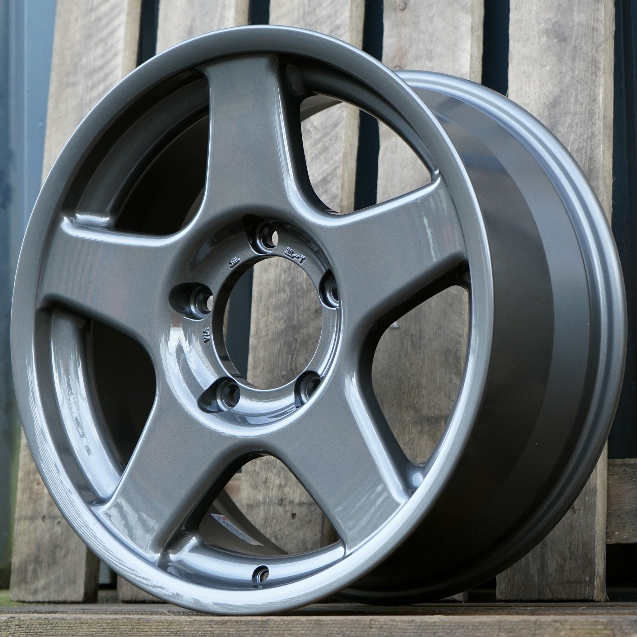 BRADLEY V 18" Wheel Package for Toyota Land Cruiser 100/200 (2007-2015)