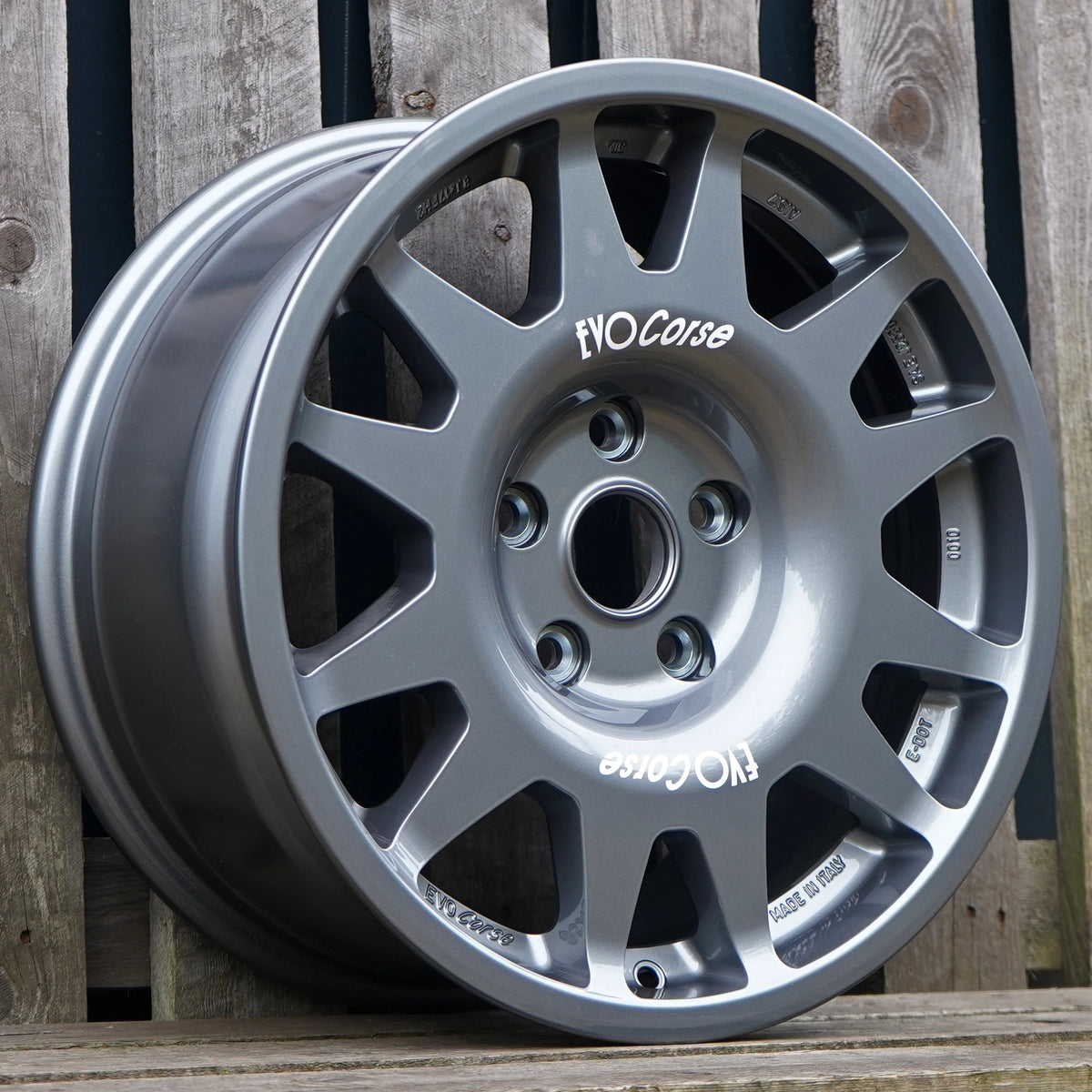 EVO Corse DakarZero 17" Wheel Package for Volkswagen Crafter (2017+)